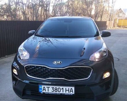 Сірий Кіа Sportage, об'ємом двигуна 1.59 л та пробігом 18 тис. км за 20500 $, фото 3 на Automoto.ua