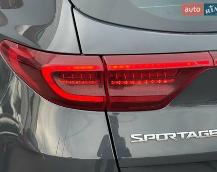 Серый Киа Sportage, объемом двигателя 2 л и пробегом 57 тыс. км за 26500 $, фото 36 на Automoto.ua