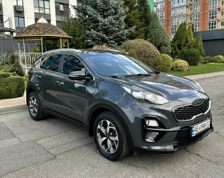 Серый Киа Sportage, объемом двигателя 1.6 л и пробегом 70 тыс. км за 20300 $, фото 4 на Automoto.ua