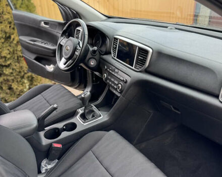 Серый Киа Sportage, объемом двигателя 1.6 л и пробегом 38 тыс. км за 19300 $, фото 11 на Automoto.ua