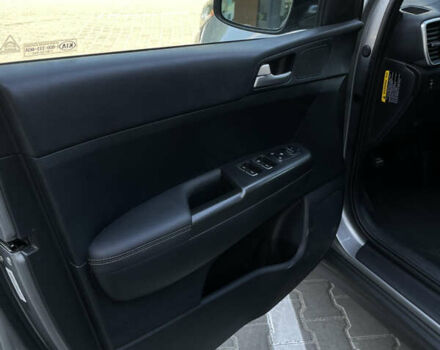 Сірий Кіа Sportage, об'ємом двигуна 2.36 л та пробігом 90 тис. км за 21000 $, фото 8 на Automoto.ua