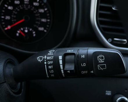 Сірий Кіа Sportage, об'ємом двигуна 2.36 л та пробігом 90 тис. км за 21000 $, фото 13 на Automoto.ua