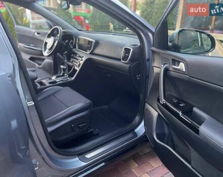 Серый Киа Sportage, объемом двигателя 1.59 л и пробегом 13 тыс. км за 25000 $, фото 18 на Automoto.ua