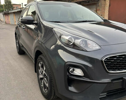 Сірий Кіа Sportage, об'ємом двигуна 1.59 л та пробігом 64 тис. км за 19900 $, фото 25 на Automoto.ua