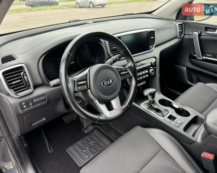 Киа Sportage 2021 в Черкассах на Automoto.ua Серый Киа Sportage, объемом двигателя 1.59 л и пробегом 100 тыс. км за 21000 $, фото 21 на Automoto.ua