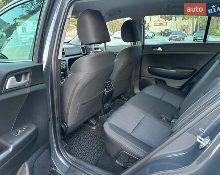 Киа Sportage 2021 в Харькове на Automoto.ua Серый Киа Sportage, объемом двигателя 1.59 л и пробегом 21 тыс. км за 19900 $, фото 16 на Automoto.ua