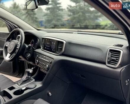 Сірий Кіа Sportage, об'ємом двигуна 1.59 л та пробігом 48 тис. км за 19500 $, фото 72 на Automoto.ua