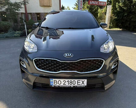 Серый Киа Sportage, объемом двигателя 1.6 л и пробегом 130 тыс. км за 17900 $, фото 2 на Automoto.ua