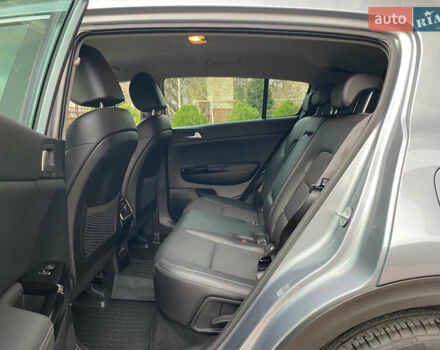 Серый Киа Sportage, объемом двигателя 1.59 л и пробегом 10 тыс. км за 25000 $, фото 20 на Automoto.ua