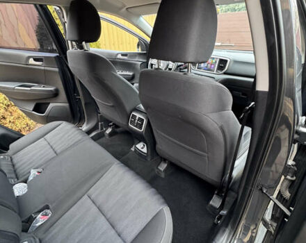 Серый Киа Sportage, объемом двигателя 1.6 л и пробегом 38 тыс. км за 19300 $, фото 18 на Automoto.ua