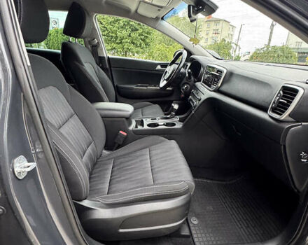 Серый Киа Sportage, объемом двигателя 1.6 л и пробегом 31 тыс. км за 20499 $, фото 66 на Automoto.ua