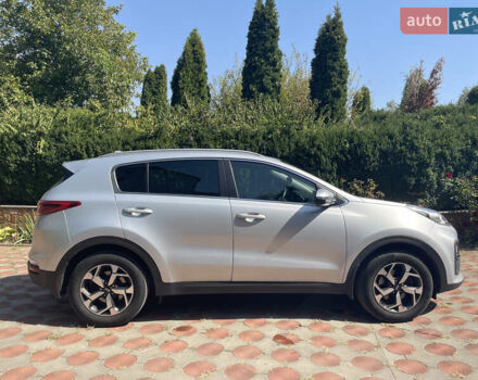 Серый Киа Sportage, объемом двигателя 1.59 л и пробегом 77 тыс. км за 19700 $, фото 3 на Automoto.ua
