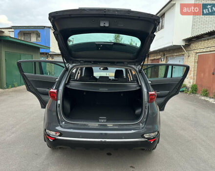 Сірий Кіа Sportage, об'ємом двигуна 1.59 л та пробігом 64 тис. км за 19900 $, фото 38 на Automoto.ua