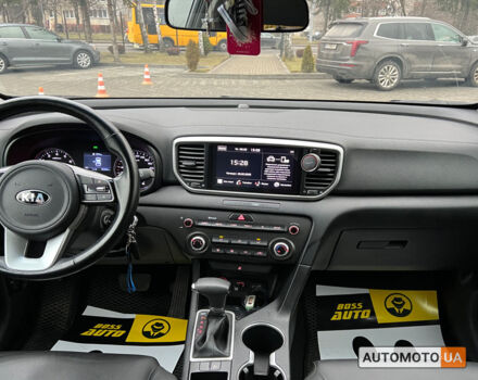 Сірий Кіа Sportage, об'ємом двигуна 1.6 л та пробігом 38 тис. км за 21700 $, фото 10 на Automoto.ua