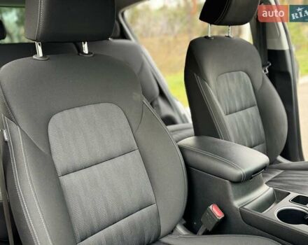 Сірий Кіа Sportage, об'ємом двигуна 1.59 л та пробігом 48 тис. км за 19500 $, фото 71 на Automoto.ua