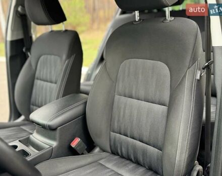 Сірий Кіа Sportage, об'ємом двигуна 1.59 л та пробігом 48 тис. км за 19500 $, фото 35 на Automoto.ua