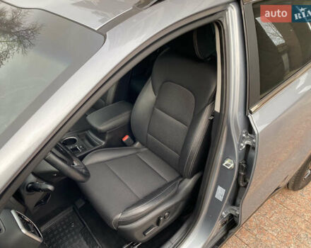 Серый Киа Sportage, объемом двигателя 1.59 л и пробегом 10 тыс. км за 25000 $, фото 19 на Automoto.ua