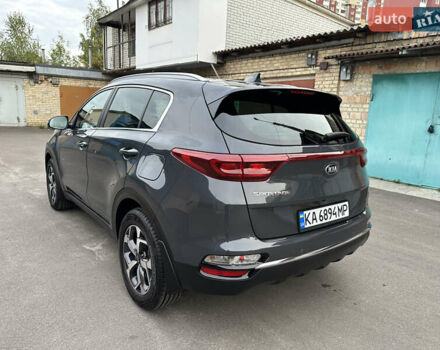 Сірий Кіа Sportage, об'ємом двигуна 1.59 л та пробігом 64 тис. км за 19900 $, фото 17 на Automoto.ua