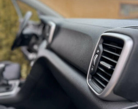 Серый Киа Sportage, объемом двигателя 1.6 л и пробегом 38 тыс. км за 19300 $, фото 12 на Automoto.ua