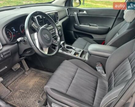 Серый Киа Sportage, объемом двигателя 1.59 л и пробегом 48 тыс. км за 20499 $, фото 11 на Automoto.ua