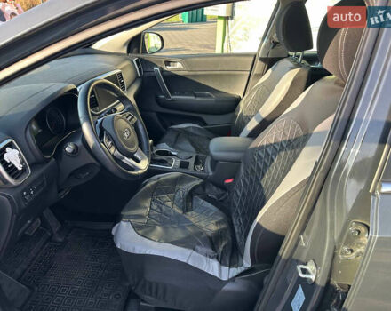 Серый Киа Sportage, объемом двигателя 1.59 л и пробегом 55 тыс. км за 21800 $, фото 7 на Automoto.ua