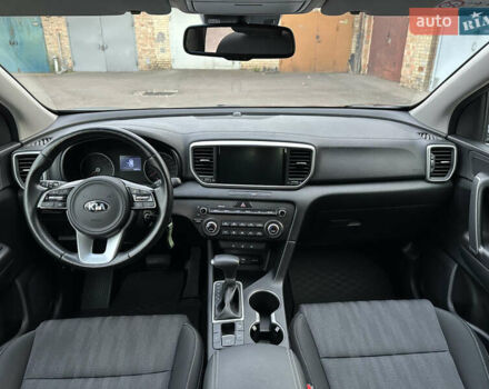 Сірий Кіа Sportage, об'ємом двигуна 1.59 л та пробігом 64 тис. км за 19900 $, фото 66 на Automoto.ua