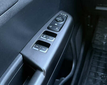 Серый Киа Sportage, объемом двигателя 1.6 л и пробегом 130 тыс. км за 17900 $, фото 22 на Automoto.ua