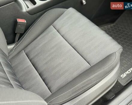 Сірий Кіа Sportage, об'ємом двигуна 1.59 л та пробігом 48 тис. км за 19500 $, фото 74 на Automoto.ua