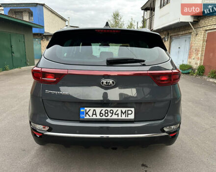 Сірий Кіа Sportage, об'ємом двигуна 1.59 л та пробігом 64 тис. км за 19900 $, фото 18 на Automoto.ua