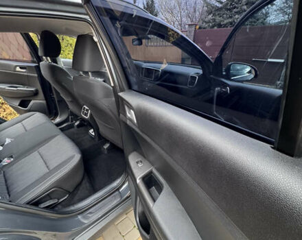 Серый Киа Sportage, объемом двигателя 1.6 л и пробегом 38 тыс. км за 19300 $, фото 17 на Automoto.ua