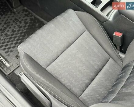 Сірий Кіа Sportage, об'ємом двигуна 1.59 л та пробігом 48 тис. км за 19500 $, фото 36 на Automoto.ua