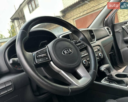 Сірий Кіа Sportage, об'ємом двигуна 1.59 л та пробігом 64 тис. км за 19900 $, фото 60 на Automoto.ua