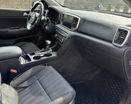 Серый Киа Sportage, объемом двигателя 1.59 л и пробегом 58 тыс. км за 18000 $, фото 6 на Automoto.ua