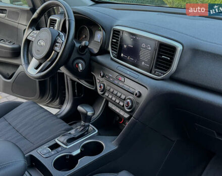 Серый Киа Sportage, объемом двигателя 1.6 л и пробегом 56 тыс. км за 19700 $, фото 91 на Automoto.ua