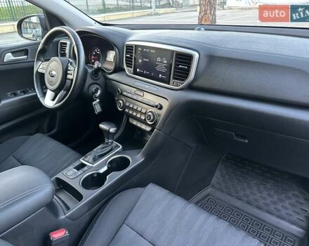 Киа Sportage 2021 в Харькове на Automoto.ua Серый Киа Sportage, объемом двигателя 1.59 л и пробегом 21 тыс. км за 19900 $, фото 22 на Automoto.ua