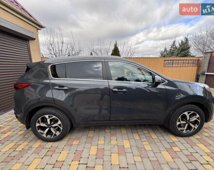 Серый Киа Sportage, объемом двигателя 1.6 л и пробегом 38 тыс. км за 19300 $, фото 5 на Automoto.ua