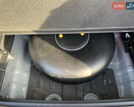 Сірий Кіа Sportage, об'ємом двигуна 2 л та пробігом 90 тис. км за 24500 $, фото 11 на Automoto.ua