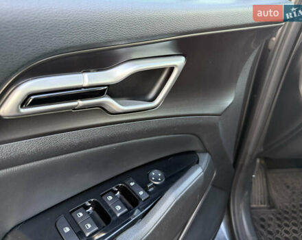 Серый Киа Sportage, объемом двигателя 2.5 л и пробегом 122 тыс. км за 23237 $, фото 26 на Automoto.ua