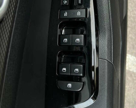 Серый Киа Sportage, объемом двигателя 2 л и пробегом 152 тыс. км за 27900 $, фото 12 на Automoto.ua