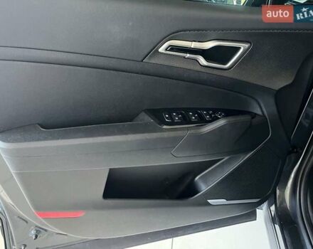 Сірий Кіа Sportage, об'ємом двигуна 2 л та пробігом 133 тис. км за 29900 $, фото 10 на Automoto.ua