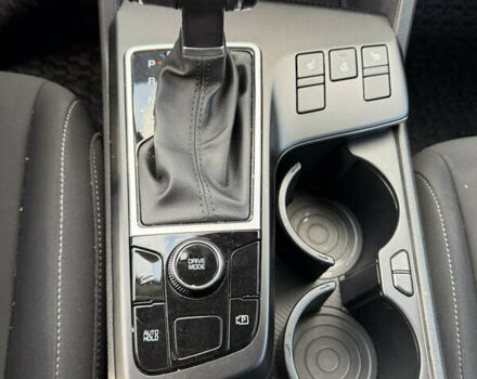 Сірий Кіа Sportage, об'ємом двигуна 2 л та пробігом 51 тис. км за 26300 $, фото 23 на Automoto.ua