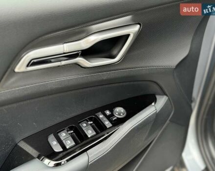 Сірий Кіа Sportage, об'ємом двигуна 1.6 л та пробігом 37 тис. км за 25800 $, фото 33 на Automoto.ua