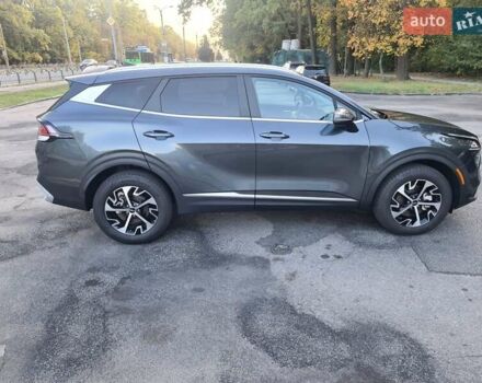Сірий Кіа Sportage, об'ємом двигуна 1.6 л та пробігом 2 тис. км за 31300 $, фото 6 на Automoto.ua