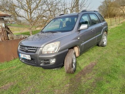Серый Киа Sportage, объемом двигателя 2 л и пробегом 220 тыс. км за 7900 $, фото 1 на Automoto.ua