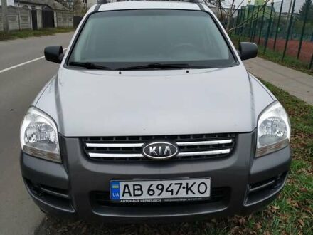 Серый Киа Sportage, объемом двигателя 2 л и пробегом 198 тыс. км за 6800 $, фото 1 на Automoto.ua