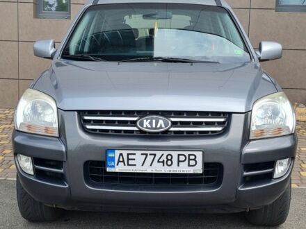 Сірий Кіа Sportage, об'ємом двигуна 2 л та пробігом 235 тис. км за 7500 $, фото 1 на Automoto.ua