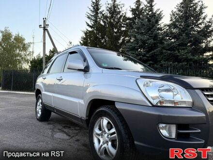Серый Киа Sportage, объемом двигателя 2 л и пробегом 350 тыс. км за 7900 $, фото 1 на Automoto.ua