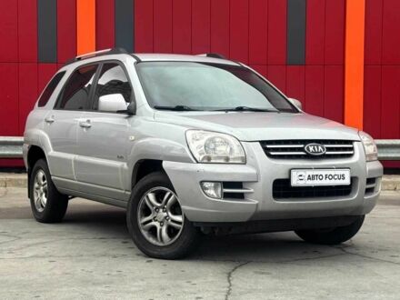 Сірий Кіа Sportage, об'ємом двигуна 2 л та пробігом 230 тис. км за 7490 $, фото 1 на Automoto.ua