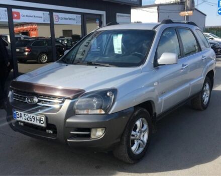 Серый Киа Sportage, объемом двигателя 2 л и пробегом 235 тыс. км за 7000 $, фото 1 на Automoto.ua