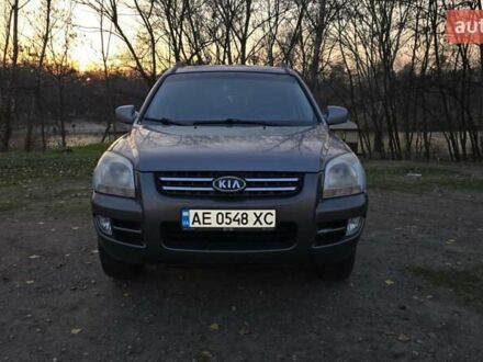 Серый Киа Sportage, объемом двигателя 1.99 л и пробегом 221 тыс. км за 8200 $, фото 1 на Automoto.ua